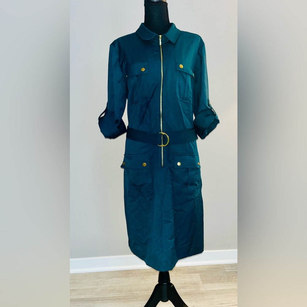 Casual Green Dress with Belt